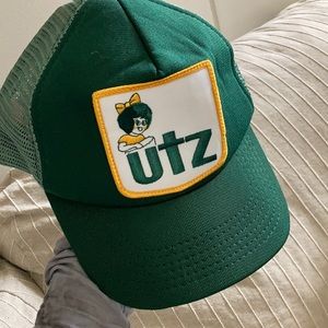 Cute vintage trucker style hat